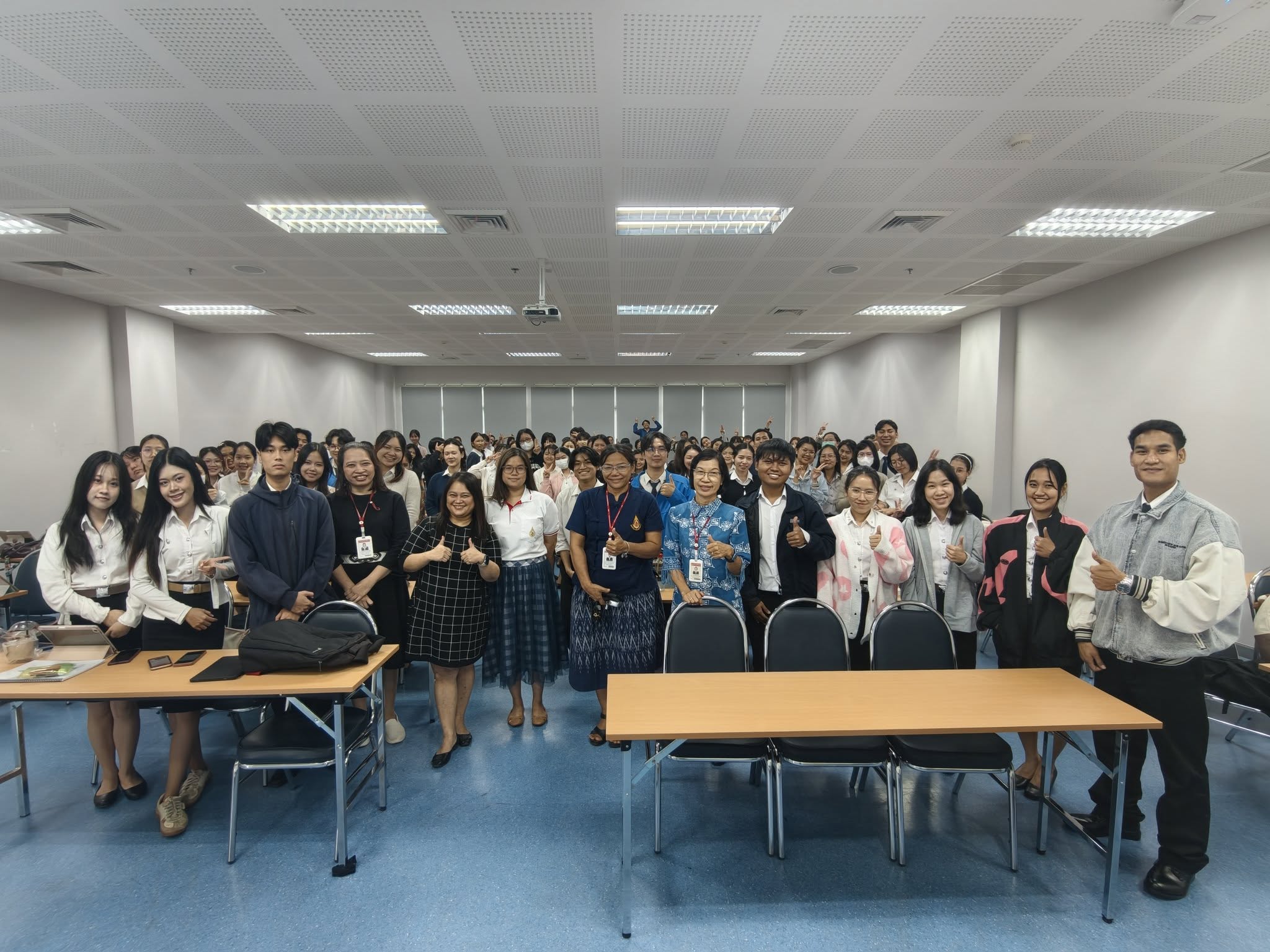 ศูนย์บรรณสารฯได้จัดอบรมในหัวข้อ “Explore the Library Website for Information” ให้ นักศึกษา สวช. พยาบาลศาสตร์